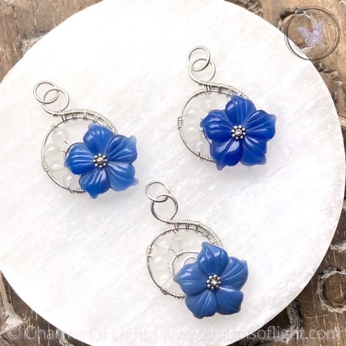 Blue Agate Flower Silver Pendant